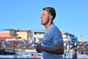 Rasmus Hojlund a caminho do Napoli: Transferência é uma mera formalidade