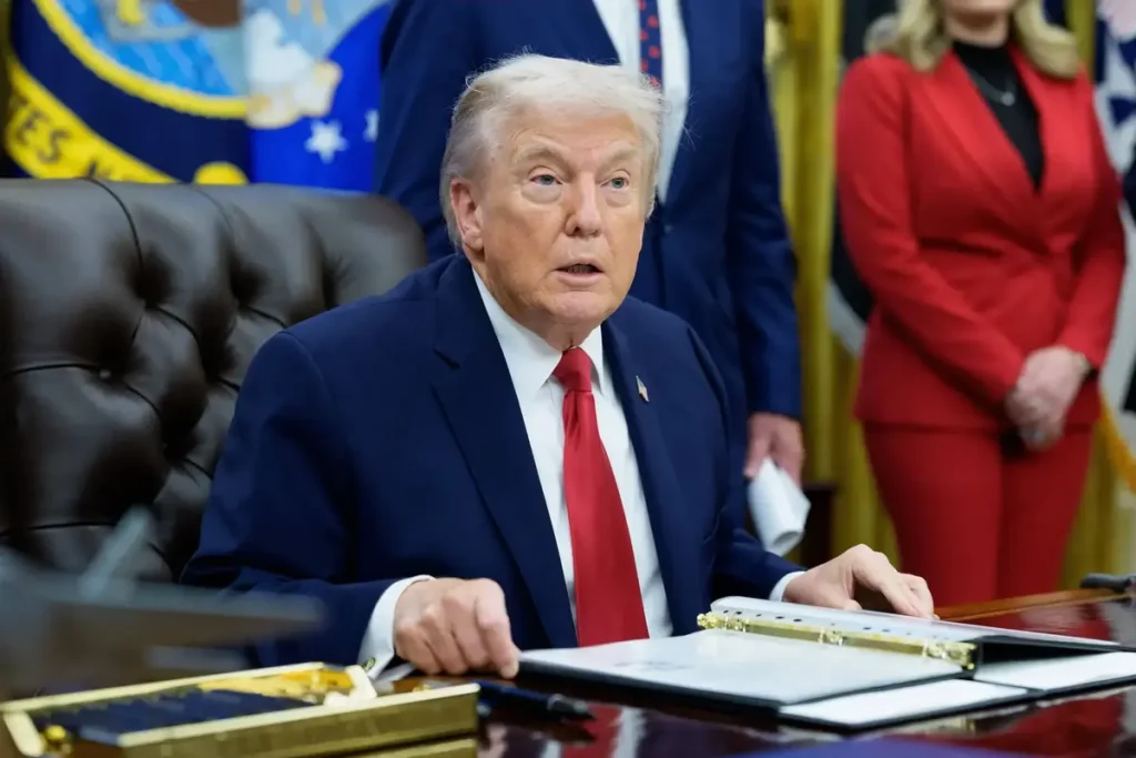 Trump alerta para perigos nas relações comerciais do reino unido com a china