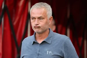 José Mourinho surpreende ao convocar jovens talentos para treino no Benfica