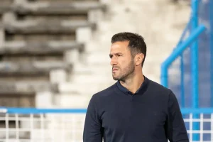 Hugo Viana do Man City destaca Semenyo como uma contratação emocionante