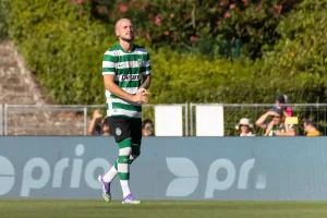 Treinador do Sporting revela novidades sobre o regresso de Nuno Santos