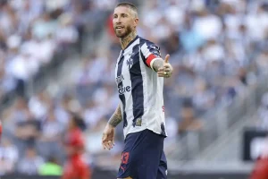 “Sérgio Ramos in negotiations to acquire Sevilla, a triumphant return.”