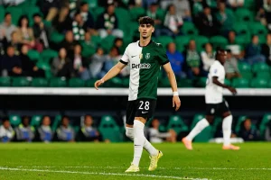 Sporting despede-se de avançado em transferência para a Bundesliga