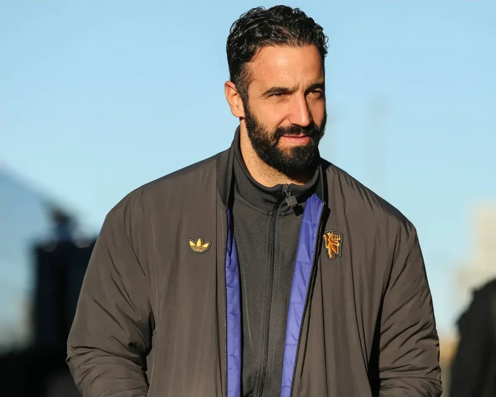 Ruben Amorim na corrida para novo cargo após despedimento do Manchester United