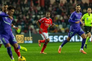 Dérbi entre Benfica e Sporting nos oitavos da champions pode tornar-se realidade