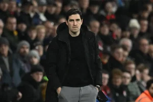 Iraola defende que o Bournemouth merecia a vitória sobre o Tottenham