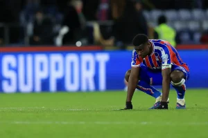 Arsenal e Man City lutam pelo defesa do Crystal Palace Marc Guehi