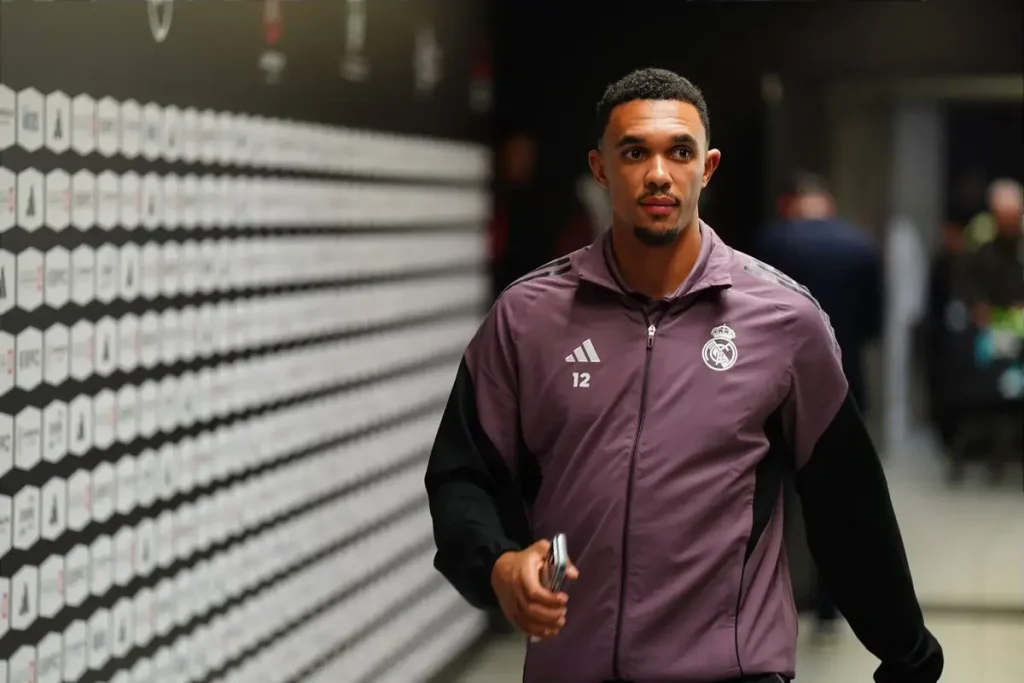 Trent Alexander-Arnold em risco de saída após transferência para o Real Madrid