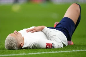 Richarlison sofre novo revés no Tottenham