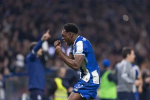 FC Porto provoca Mourinho com vitória estrondosa no clássico
