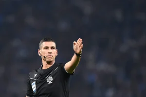 “Benfica loses appeal and the fine for criticisms of Fábio Veríssimo remains.”