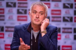 “Florentino tries to bring Mourinho back to Real Madrid.”