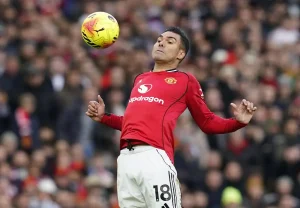 “Casemiro will leave Manchester United and Chelsea wants Douglas Luiz.”