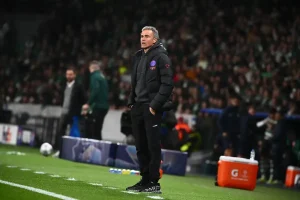 Enrique criticizes PSG’s “miserable football” after shocking defeat to Sporting.