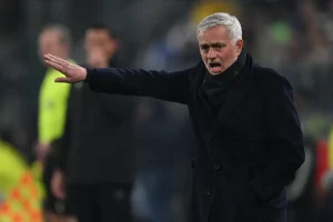 Mourinho criticizes missed penalty and calls for more experienced players.