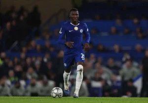“Chelsea gains a new weapon while Cole Palmer faces challenges, praises legend.”