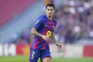 João Cancelo secures a starting position at Barcelona and shines on the field.