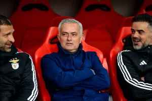 “Mourinho in the spotlight: The club he admires could be his executioner.”