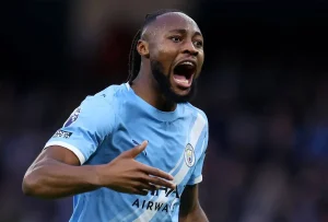 Frank revela que o Tottenham “quis contratar Semenyo” antes do desafio com o man city