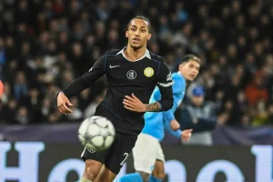 João pedro garante lugar no top oito do Chelsea enquanto o Napoli é eliminado