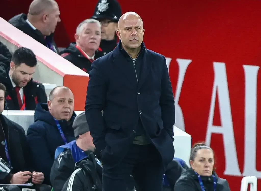 Arne Slot alerta que Liverpool não pode errar mais antes do teste crucial com o Newcastle