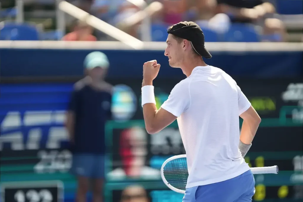 Kypson surpreende e elimina Alex de Minaur em Acapulco