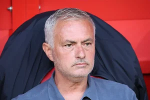 “José Mourinho analyzes Benfica-Aves SAD in an exciting preview.”