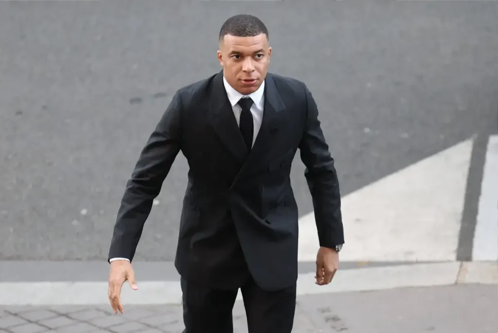 PSG sofre derrota em tribunal contra Kylian Mbappé por 61 milhões de euros