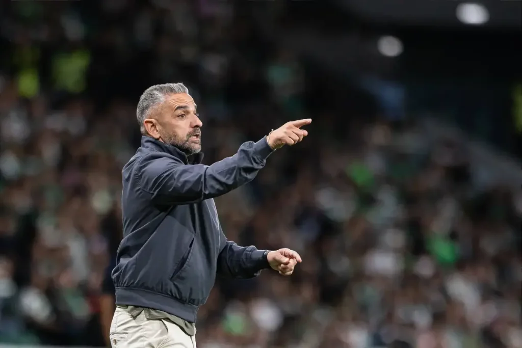 Rui Borges ignora clássico e foca no que realmente importa para a equipa