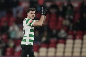 Sporting recebe reforço importante para o jogo contra o Famalicão