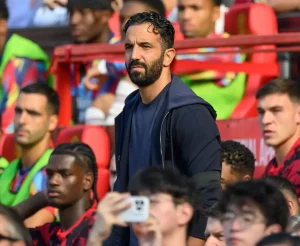 Neville revela a pior decisão de Amorim no Manchester United