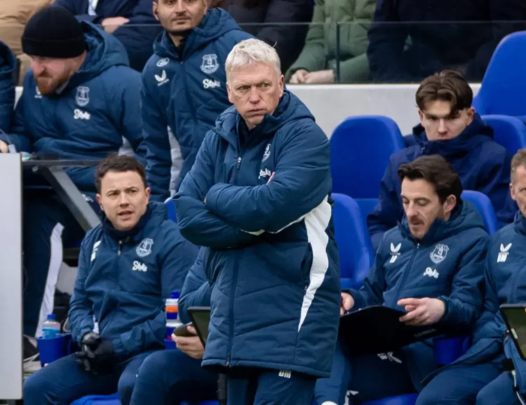Moyes reconhece fraca forma do Everton em casa após derrota com o man utd
