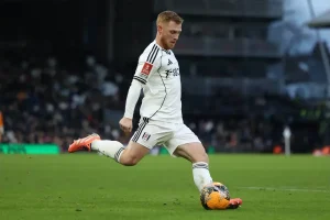 Premier League revela os melhores de janeiro: Golo, treinador e jogador do mês