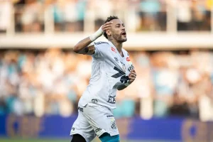 Neymar pode estar a ponderar a sua retirada do futebol profissional