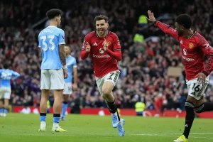 Mason Mount: Man united reage a interesse por estrela comparada a scholes