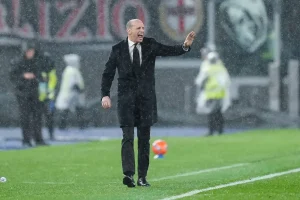 Allegri defende os seus jogadores e evita falar sobre Mateta