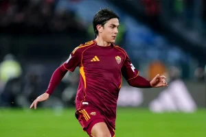 “Dybala in negotiations with Boca Juniors while Senesi may stay at Roma.”