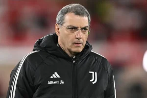 Damien Comolli, CEO da Juventus, enfrenta possível suspensão de dois meses
