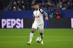 Romero é disciplinado internamente após críticas aos donos do spurs