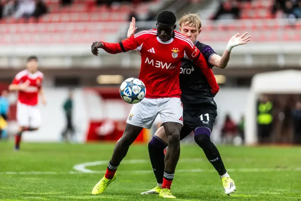 Benfica luta por lugar nos quartos de final da Youth League contra o AZ Alkmaar