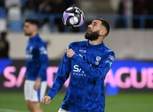Benzema quebra o silêncio sobre saída do Al Ittihad e deixa aviso
