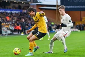 A luta pela sobrevivência na Premier League: Quem escapa da descida?