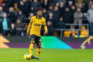 Gomes destaca companheiros dos wolves: Uma equipa de lutadores