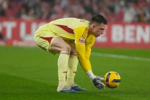 “Trubin receives support from Mourinho and maintains unwavering confidence.”