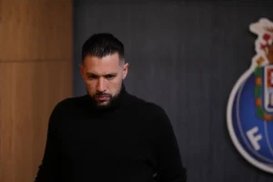 Farioli analisa Prestianni, Rio Ave e a falta de golos na equipa