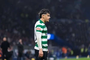 Maxi Araújo reflete sobre o clássico: “ainda falta muito campeonato