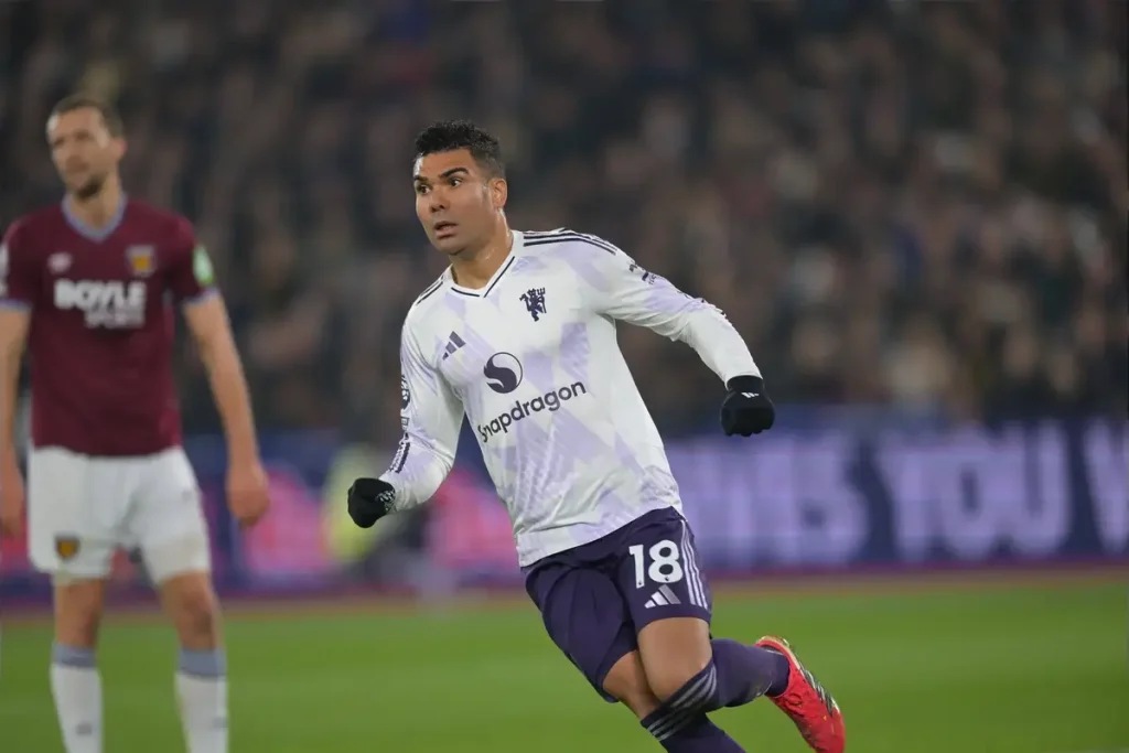A vida após Casemiro promete mais dores de cabeça para o Man Utd