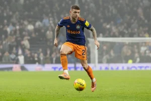 Capitão do Newcastle fica em má posição, Arsenal sob pressão e West Ham enfrenta desafios