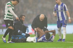 Samu dá sinais de recuperação e anima adeptos no Olival