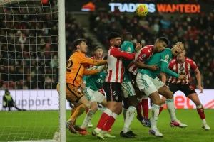 Liverpool em apuros: A verdade sobre a fragilidade em lances de bola parada